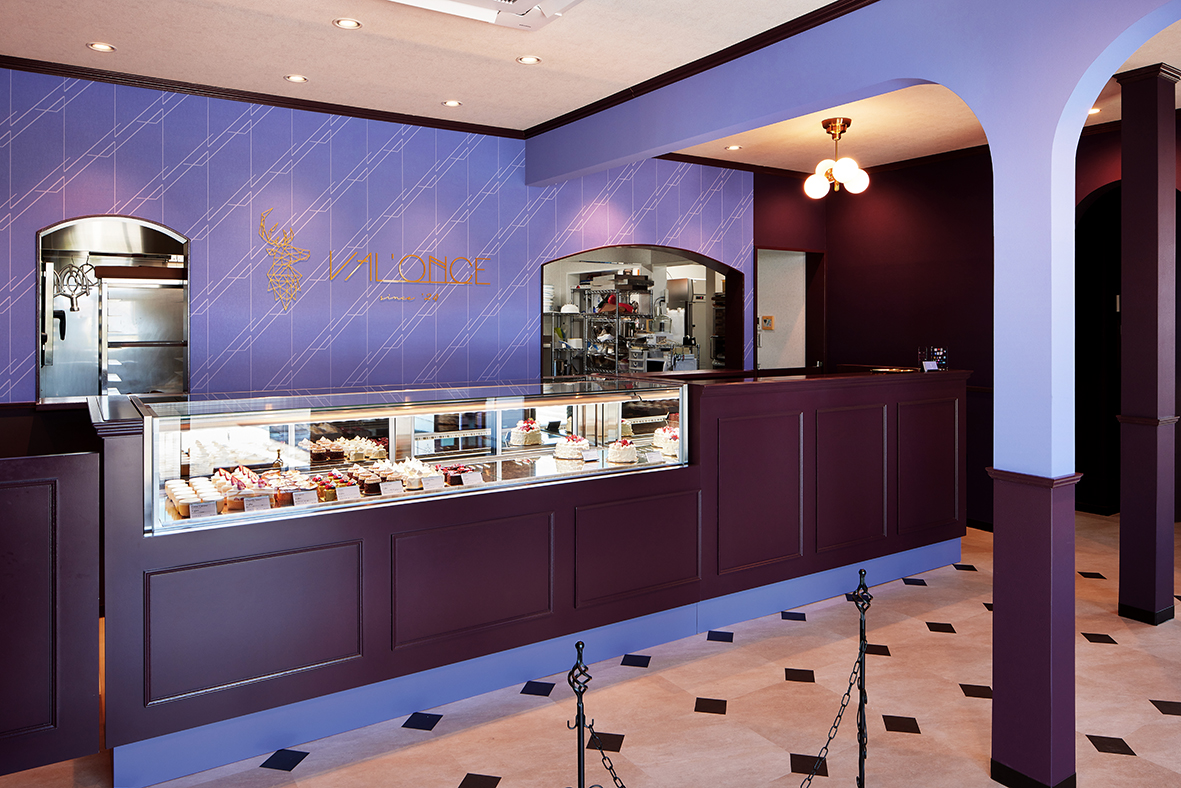 内装デザインの事例(岩出市ケーキ屋)｜＆A