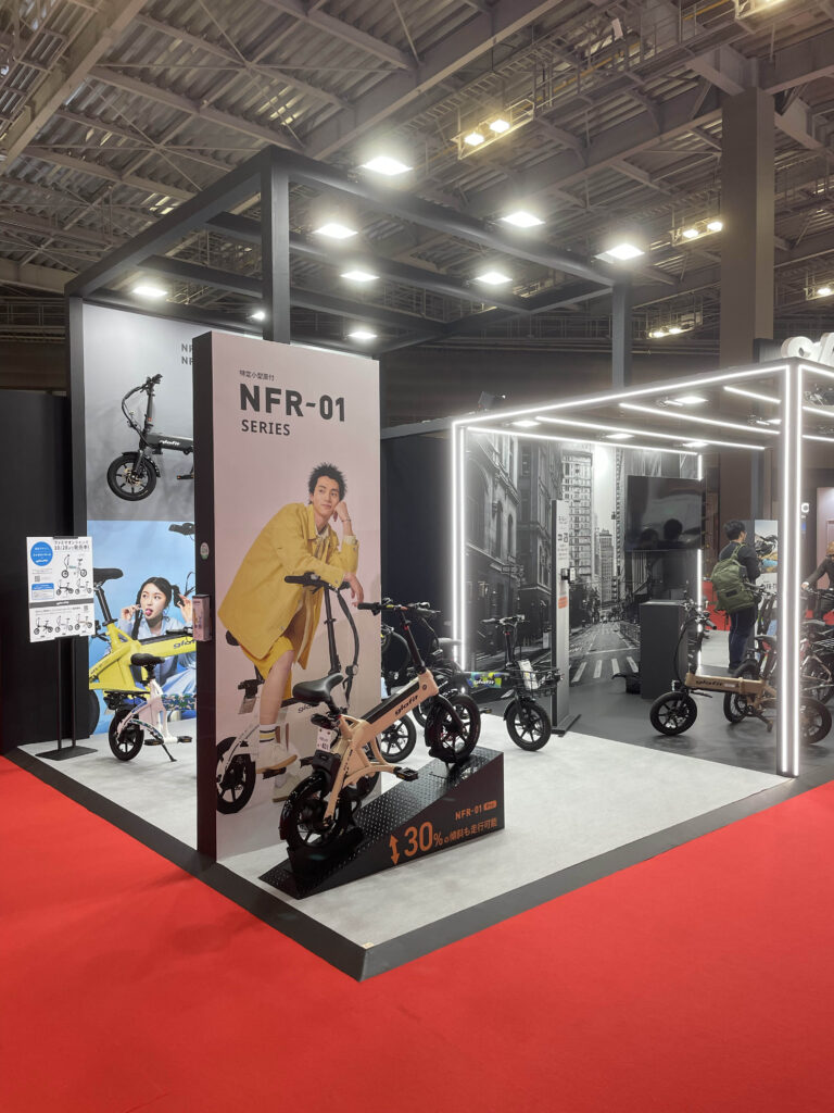 JMS2025展示会ブースの事例-バイク展示｜デザイン事務所＆A